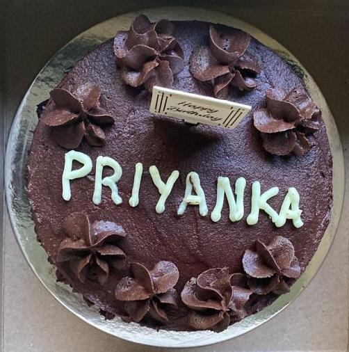 Priyanka Chopra's Birthday: THIS is How Much the Cake Cost - Masala